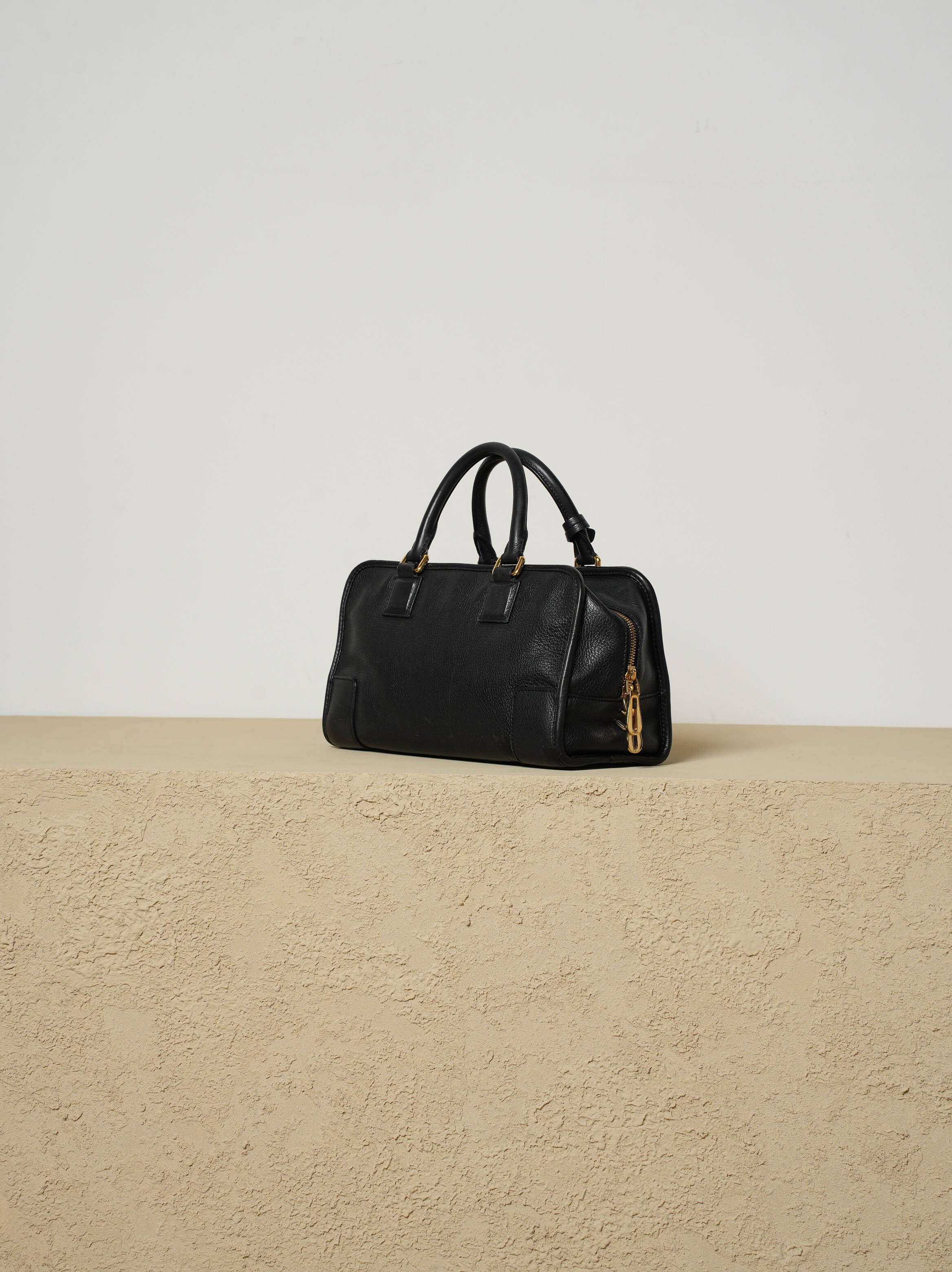 LOEWE ロエベ アマソナ28 ブラック ゴールド金具 ハンドバッグ | Raum