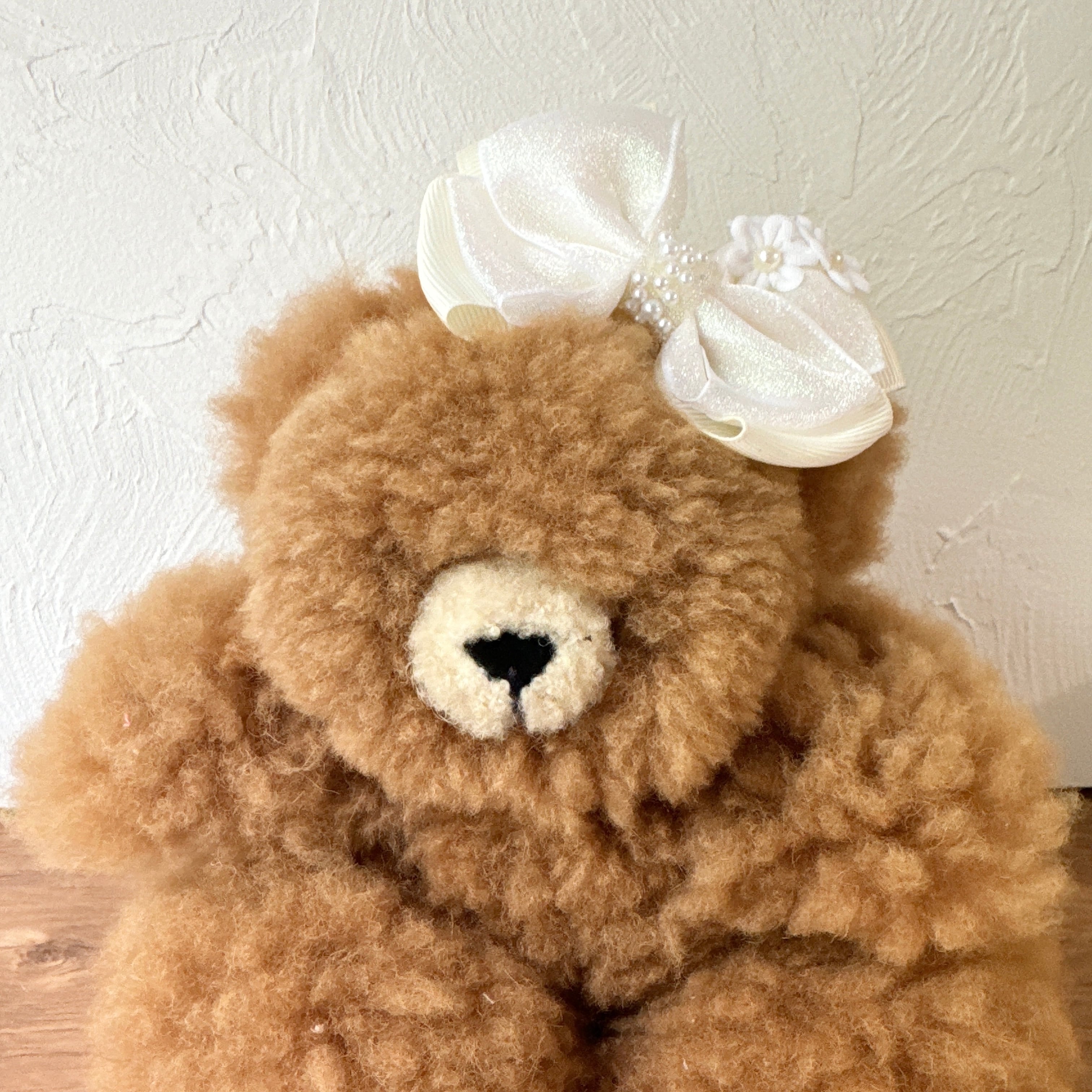 清楚な白い大きなおリボンヘア(後ろ支え付き)