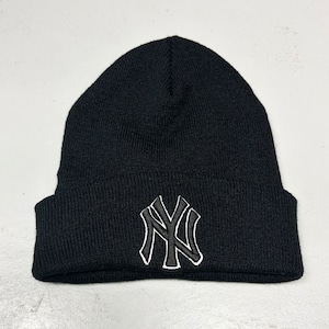 NEWYORK YANKEES BEANIE