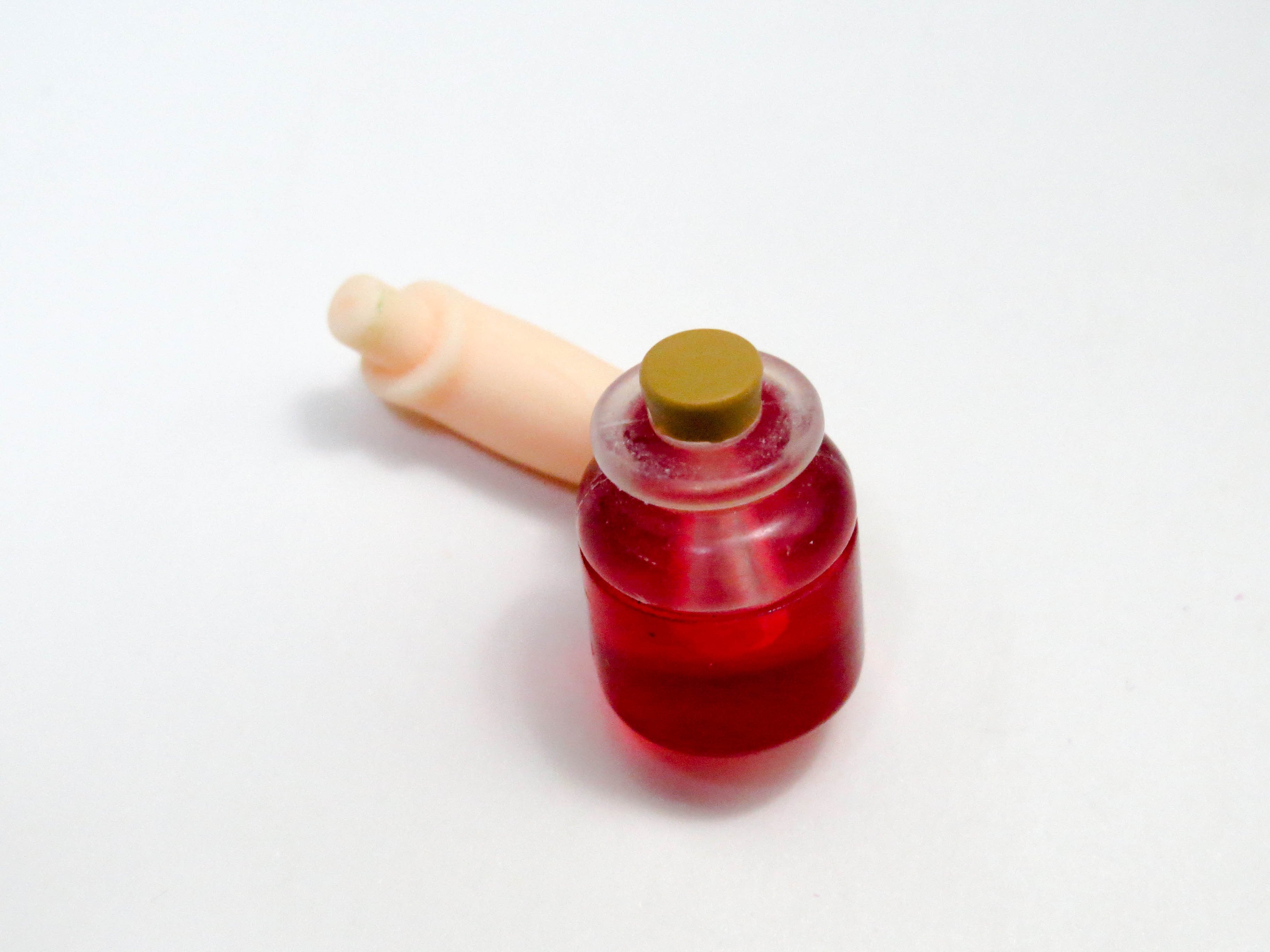 再入荷【553】 リンク ムジュラの仮面Ver. 小物パーツ 赤いクスリ