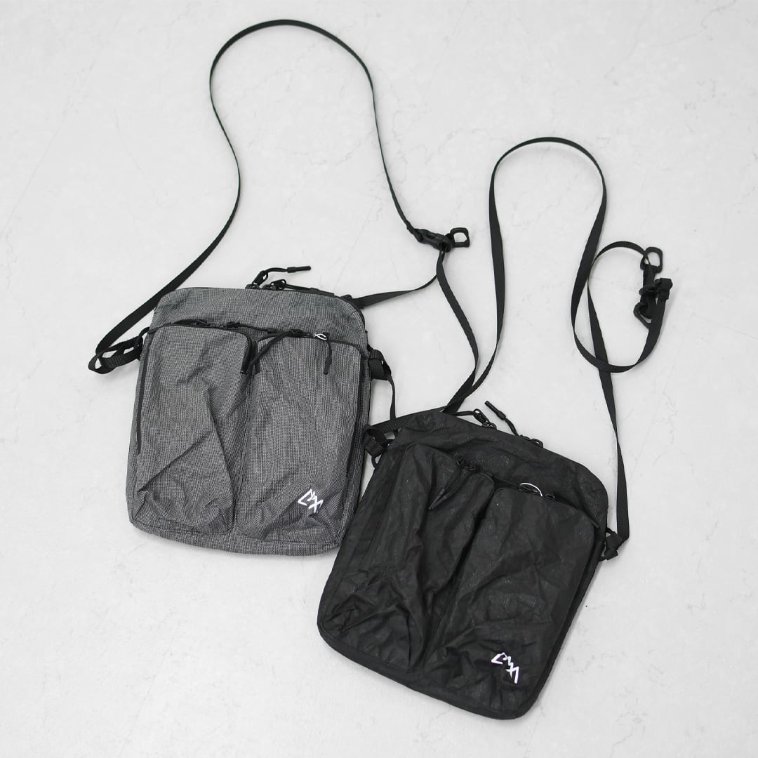 CMF OUTDOOR GARMENT [コムフィアウトドアガーメント] SMART POUCH