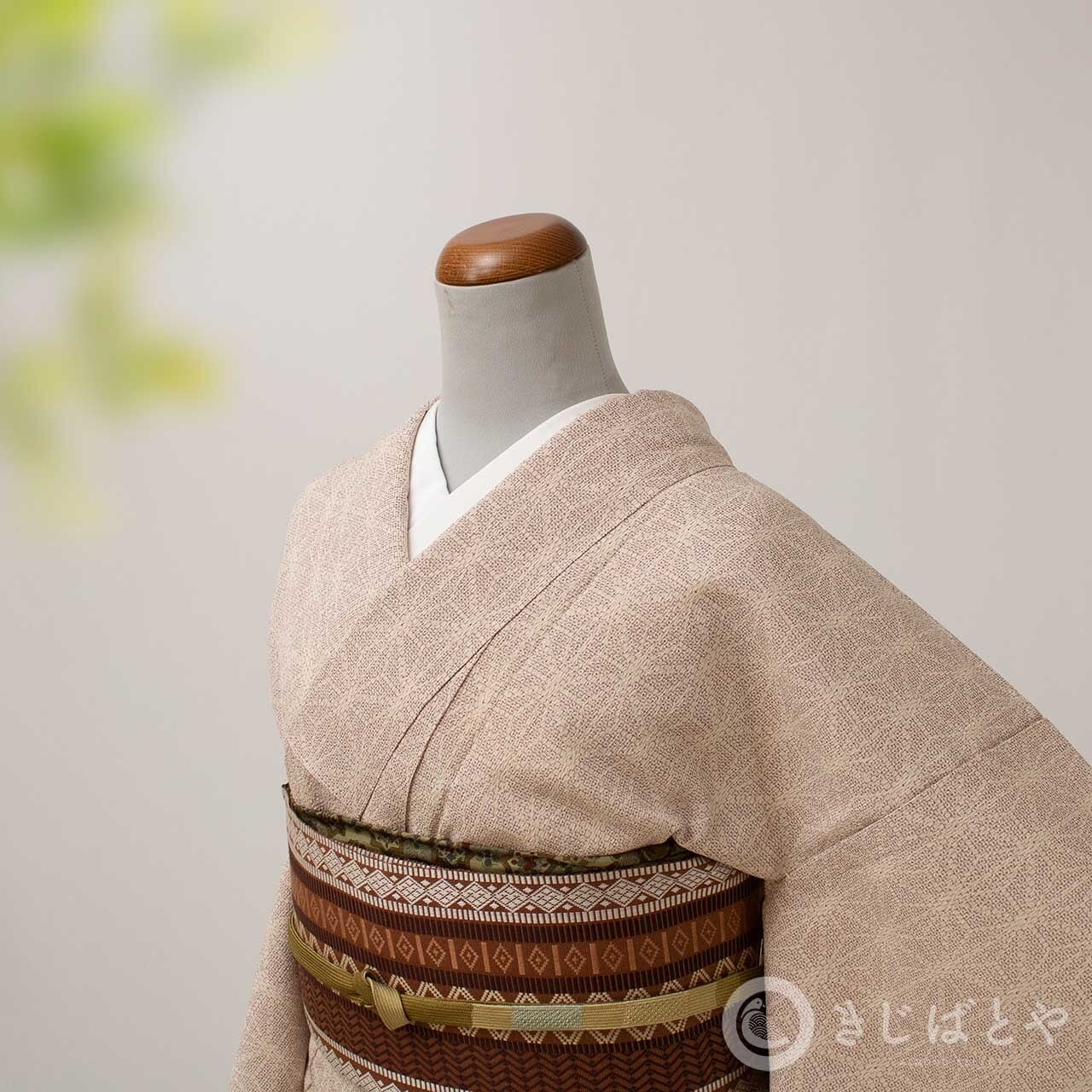 正絹 塩沢紬 薄梅鼠に麻の葉つなぎの単衣 | きじばとや