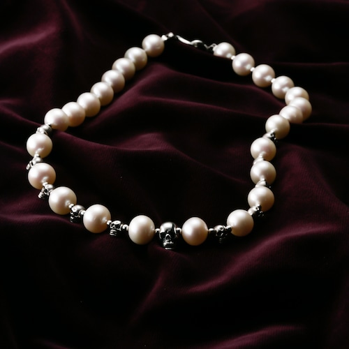 Water Pearl Skull Object Beads Necklace