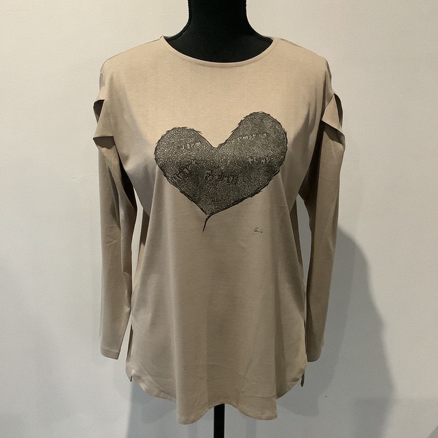 Emotion Heart( 感情ある心 ) 袖タックロングTシャツ グレーベージュ