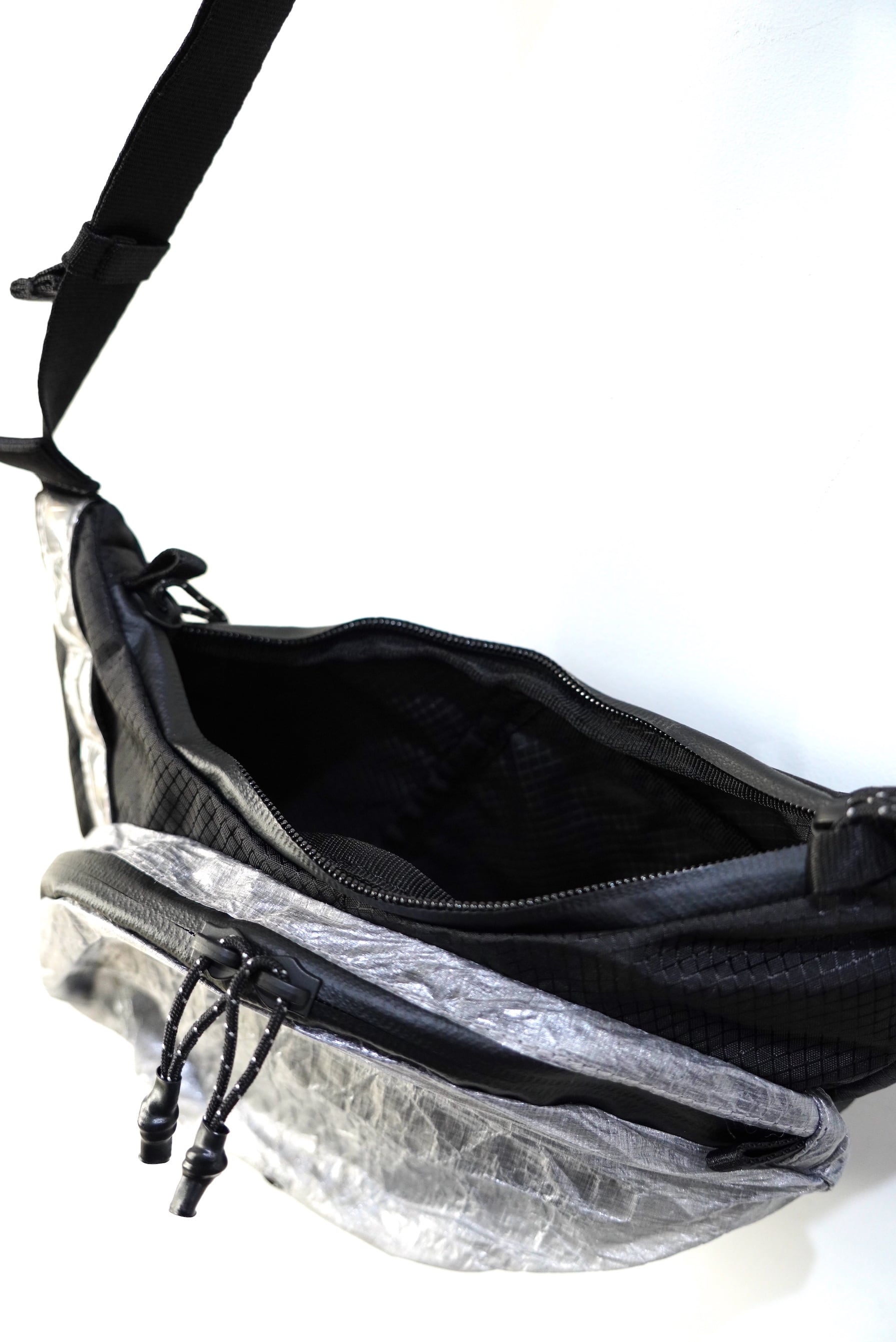 maastik / SLING BAG 2.6 | POETRY