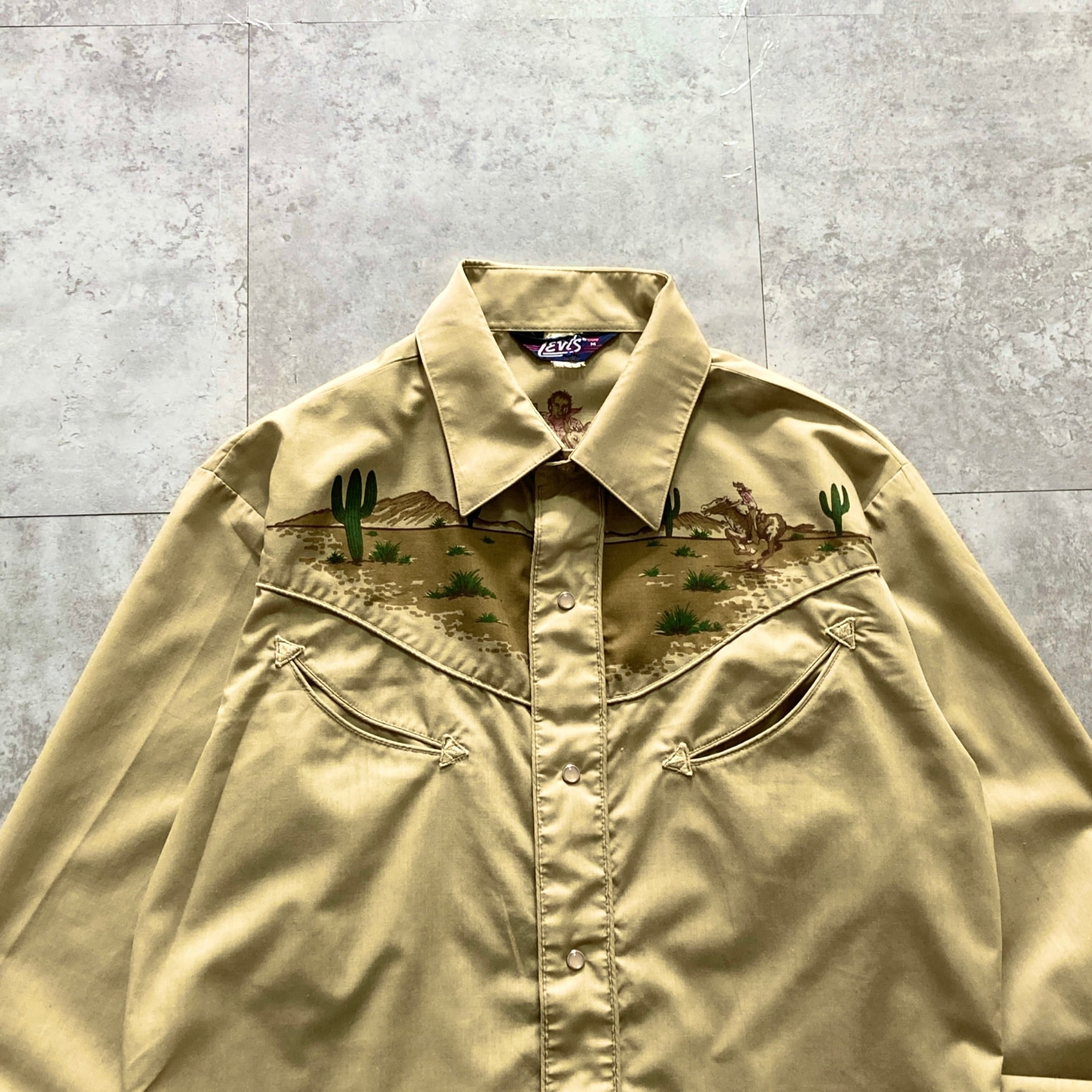 70s】Levis リーバイス 紺タグ カーボーイ 胸ポケット 表記M スナップ