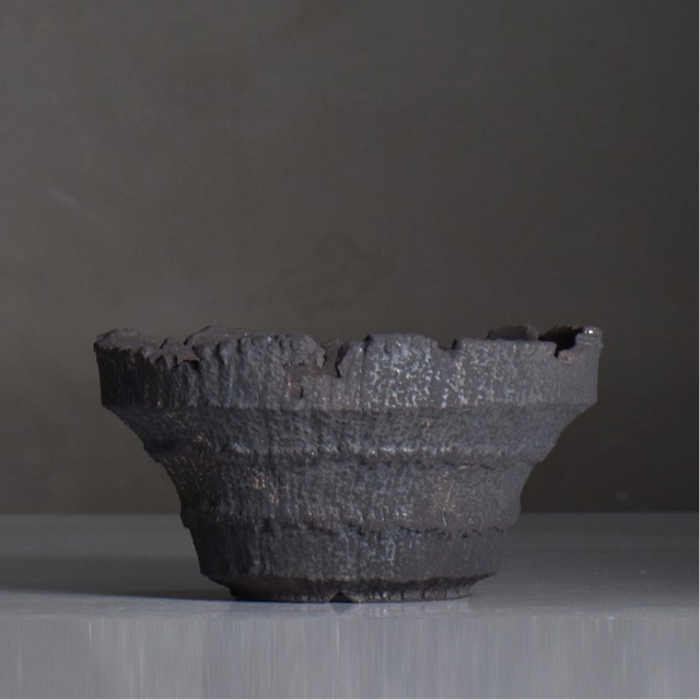 菊地元野 / AVOCADO BORDER ブラック 03/ XL / 約φ19cm / 植木鉢