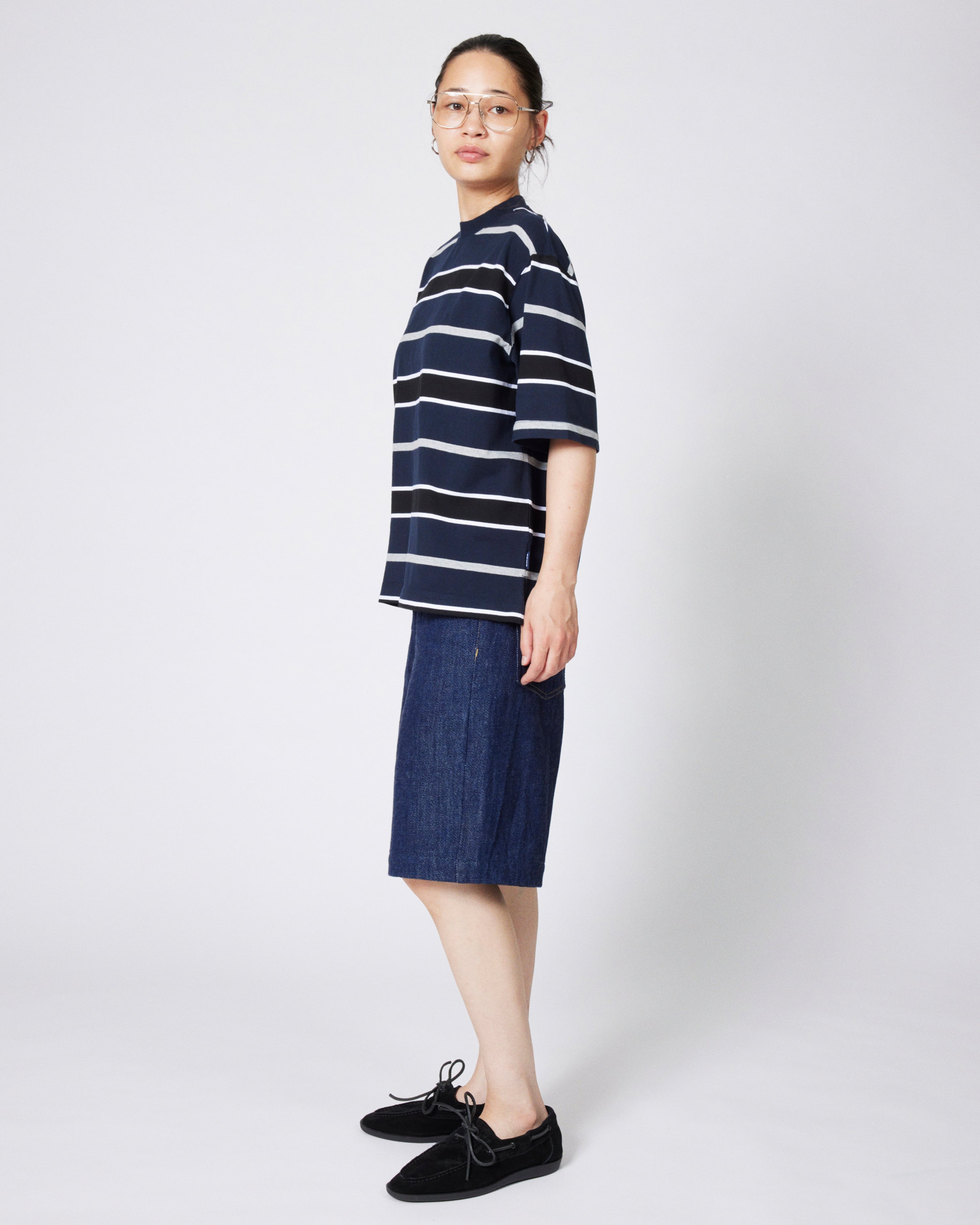 everyone multi border short sleeve tee shirt (NAVY/BLACK) | everyone