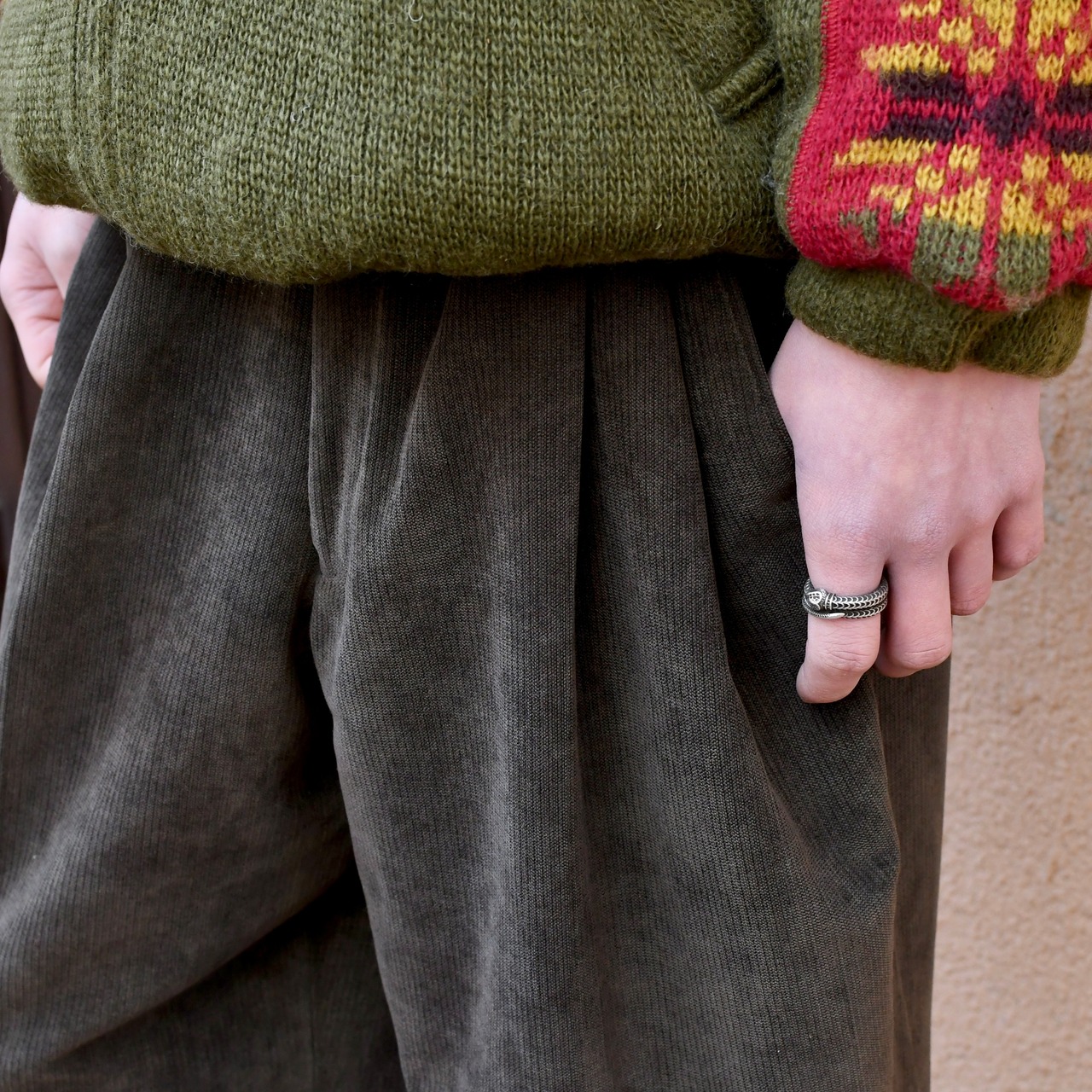 PHAT premium rayon blend velour 2 tuck wide slacks dark brown