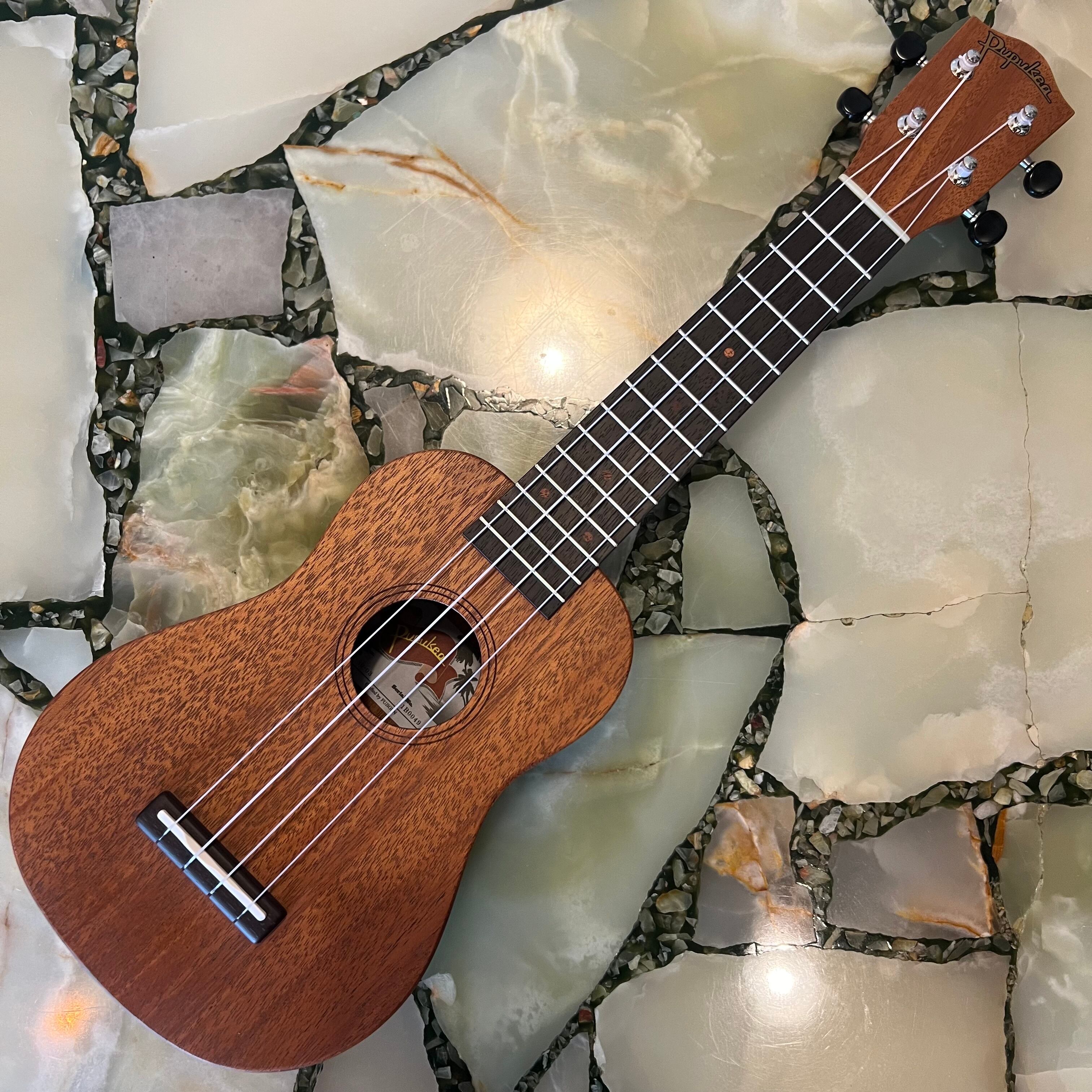 値下げ・ウクレレ【pupukea】 新品 調整済 Pupukea ソプラノウクレレ UF-30-03 | UKULELE DARUMA