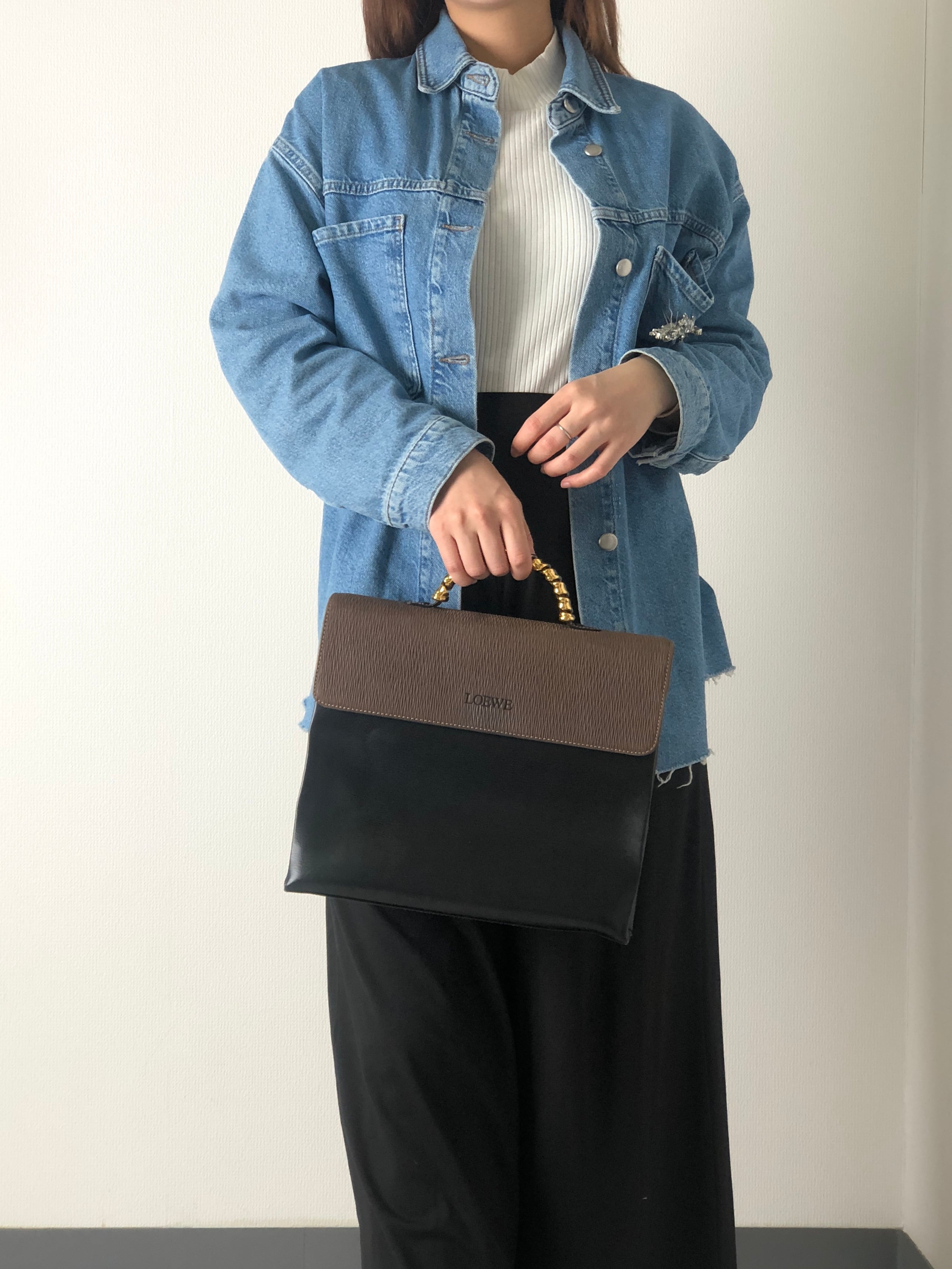 美品!✨】LOEWE ロエベ ハンドバッグ ベラスケス ブランドロゴ 美品!✨】LOEWE ロエベ ハンドバッグ ベラスケス ブランドロゴ