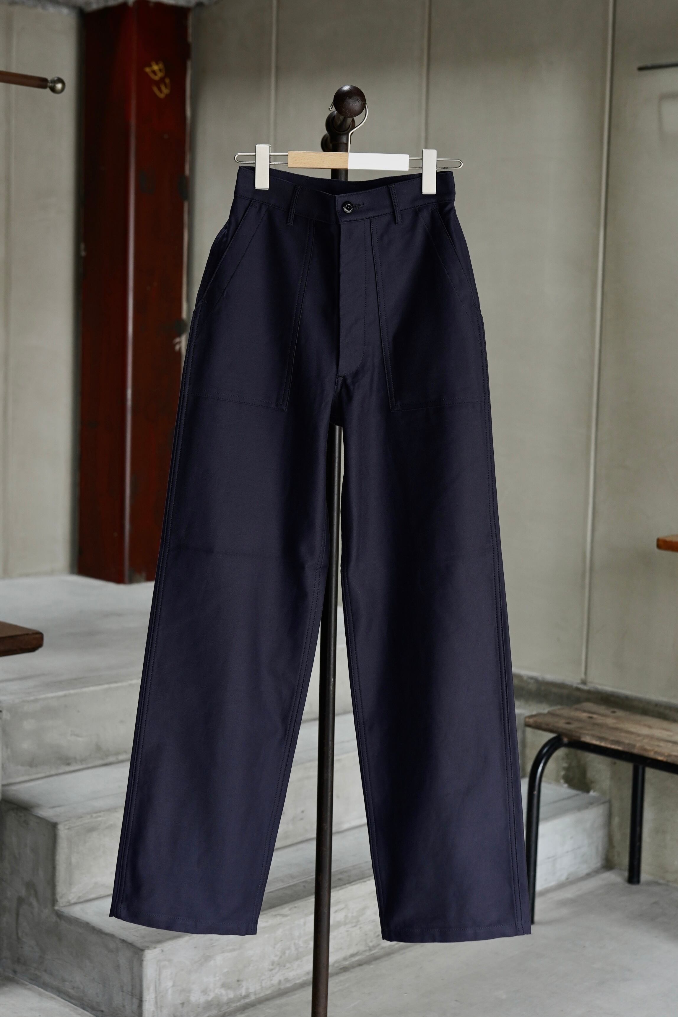 未使用 HYKE BACK SATIN BAKER PANTS SIZE/5 週間売れ筋 sandorobotics.com