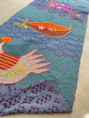 刺繍マルチカバー ロング大 ブルー 鳥と牛モチーフ