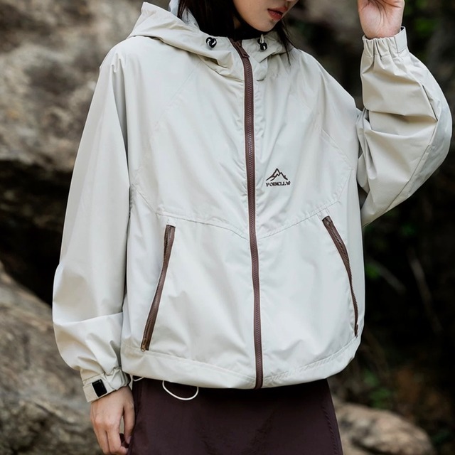 マウンテンバリューフードジャケット 　J0055