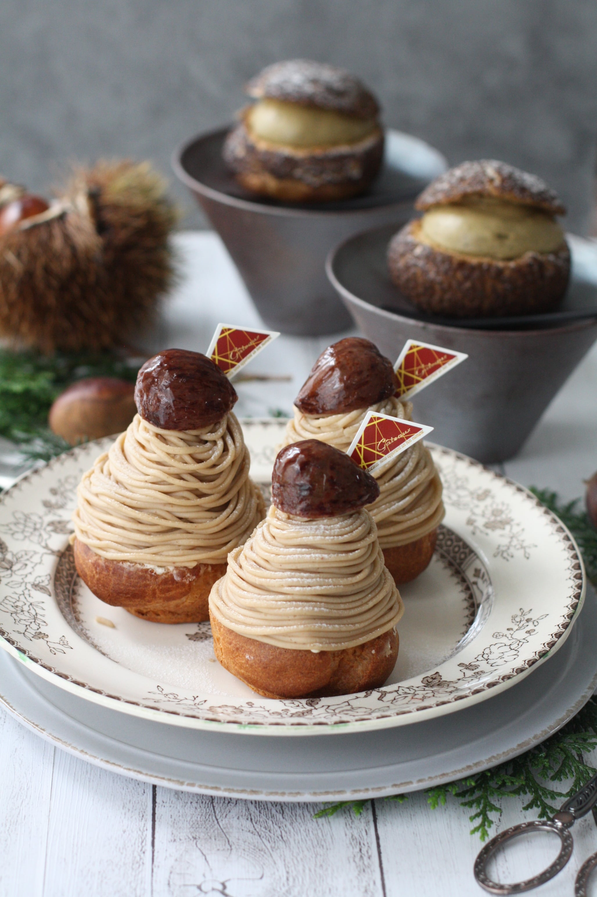 【究極のシュー・モンブラン】 & 【ほうじ茶のクッキーシュー】 &【栗のペースト決定版】