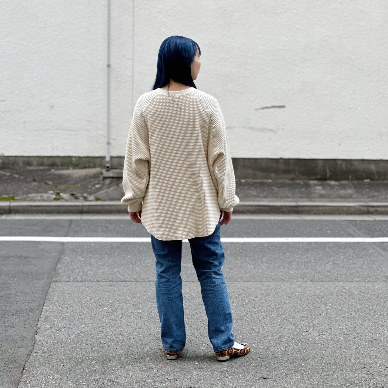 ( OFF WHITE ) COMFORT WAFFLE LONG SLEEVE TEE