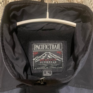 PACIFIC TRAIL / nylon jacket / fleece lining