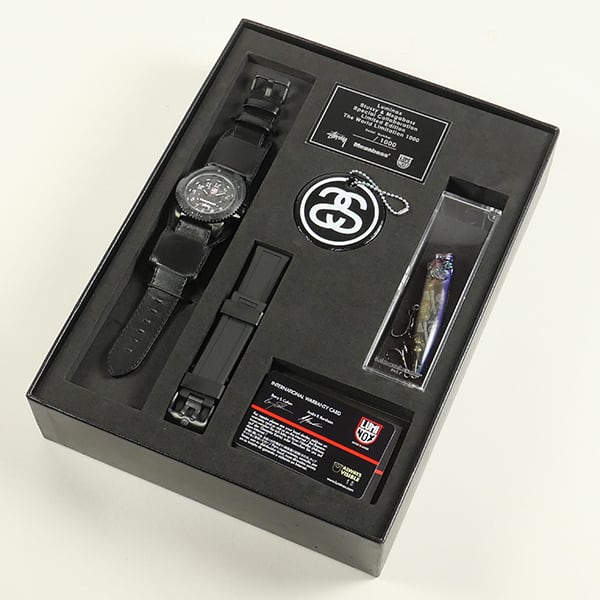 STUSSY LUMINOX 3150 MEGABASS LIMITED