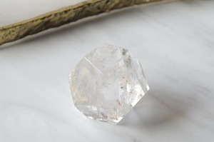 家族全員で受験を乗り越えられる石１