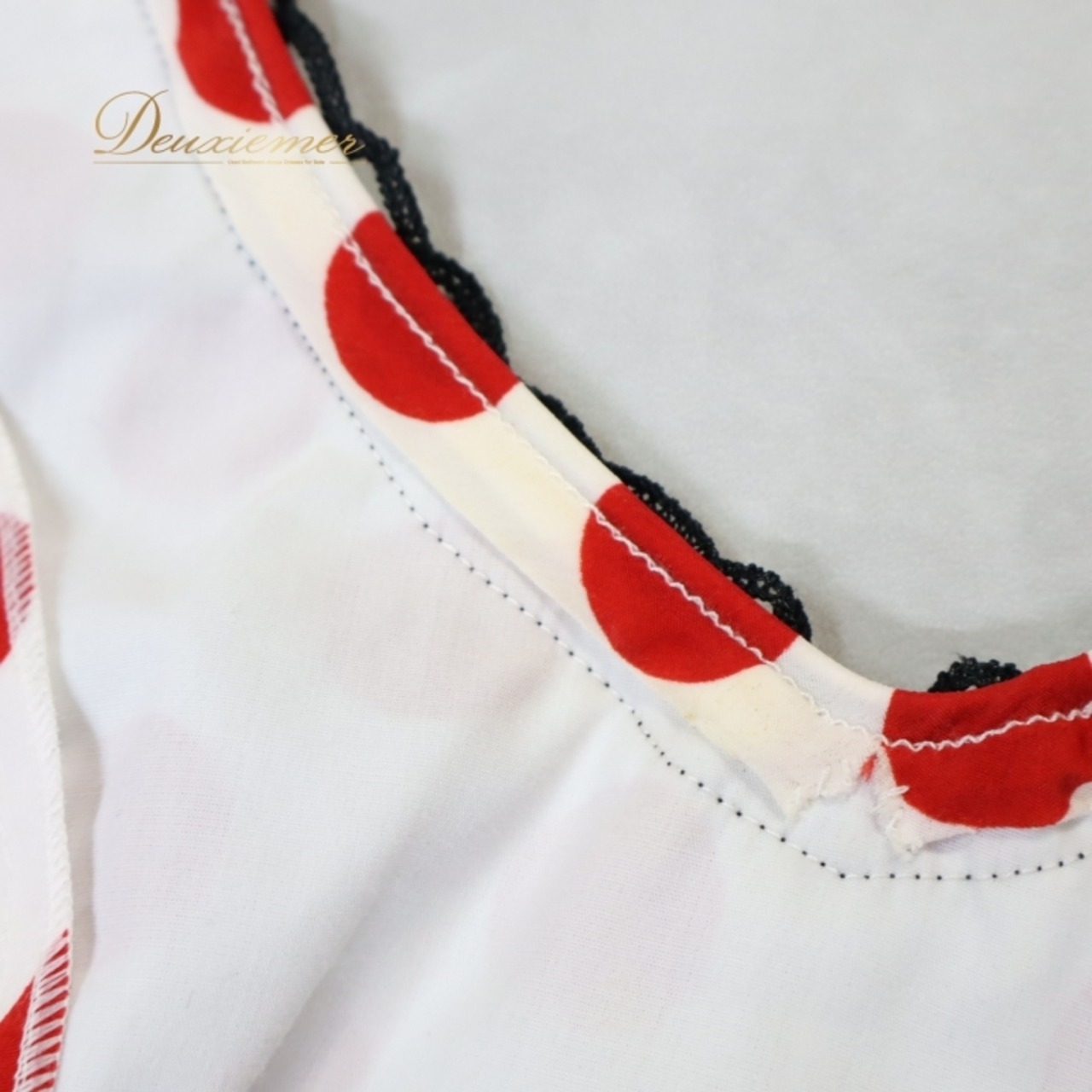 フラメンコ 衣装  ソニアジョーンズ SONIA JOHNES ワンピース ドレス 赤 白 ボランテ フリル 水玉 ドット 黒 レッド系 ホワイト系 フラメンコドレス おしゃれ パーティ 衣装 女性用