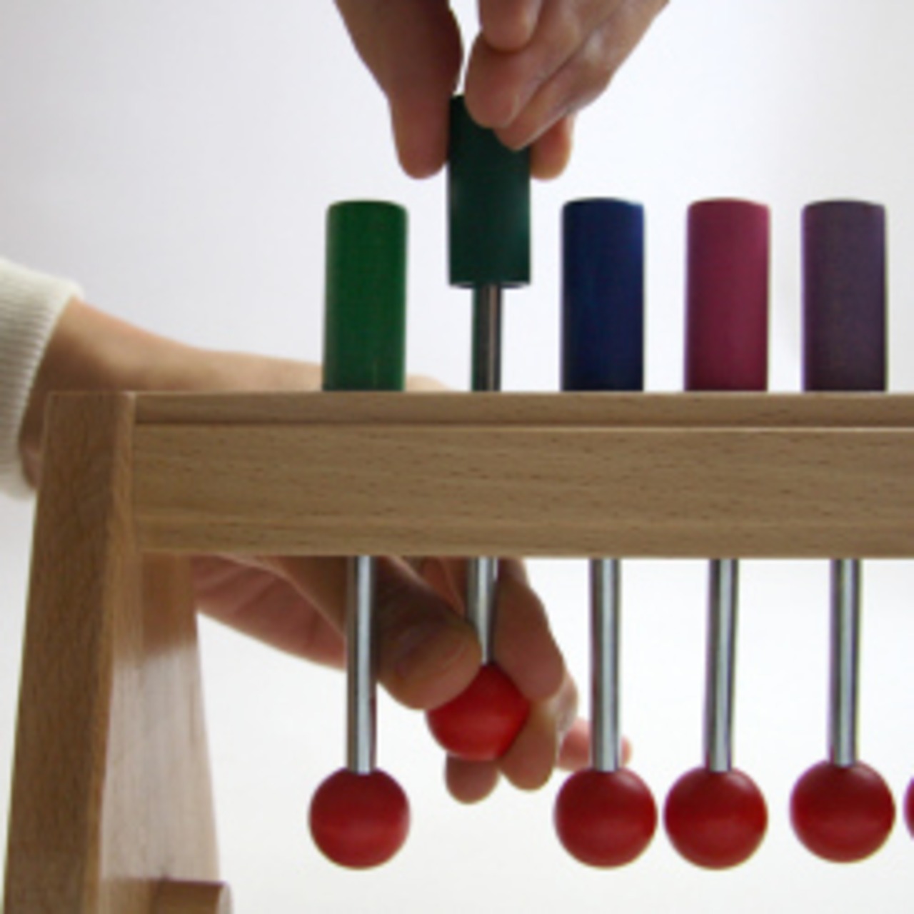 クルトネフデザインの鉄琴 XYLONA キシロ-ナ