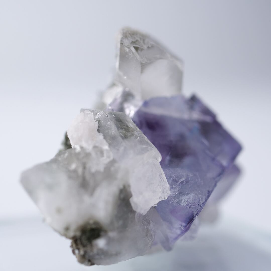 共生鉱物　原石　フローライト ヤオガンシャン産 フローライト 共生 / 原石 標本【D_2】 | ariife