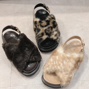 【ATELIER BRUGGE】Fur cross sandals