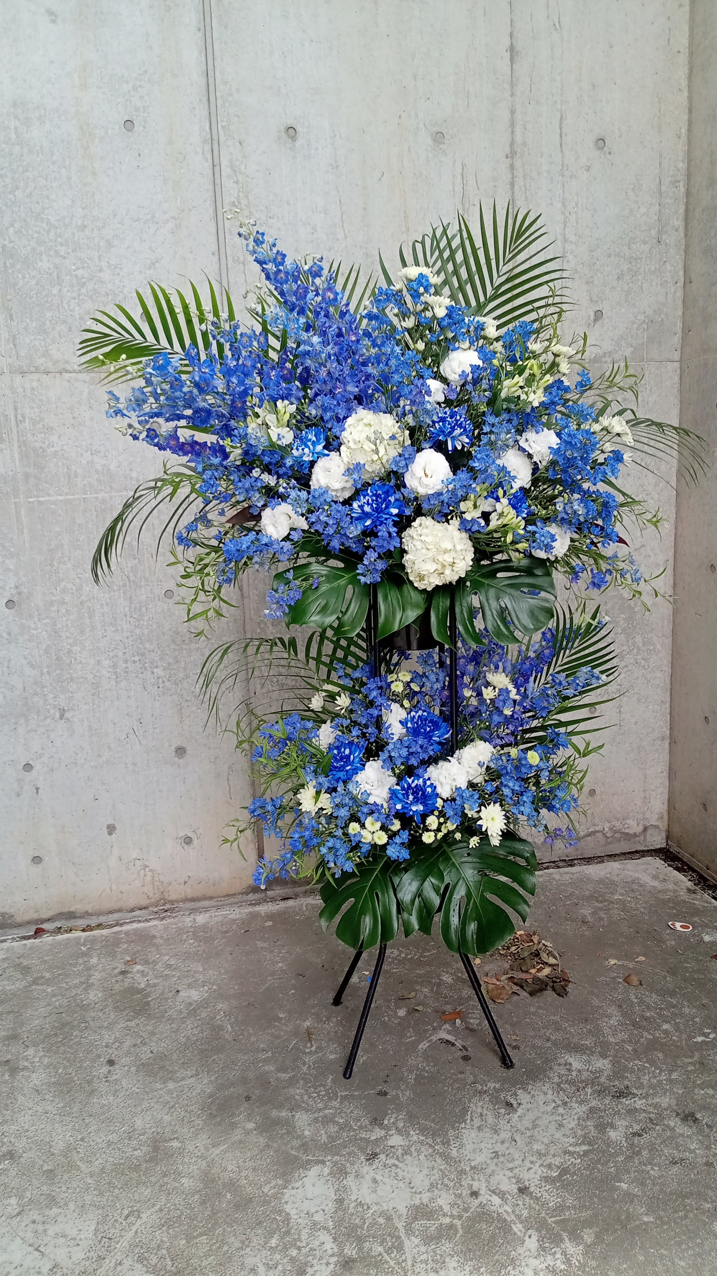 Demain ドマン　花台　フラワースタンド　ブルー Demain ドマン 花台 フラワースタンド ブルー イタリア Demain ドマン