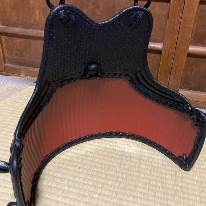胴単品 オーダー胴 胸伊達飾り 胴台ヤマト50本型 黒石目塗り 胴単品 オーダー胴 胸伊達飾り 胴台ヤマト50本型 黒石目塗り
