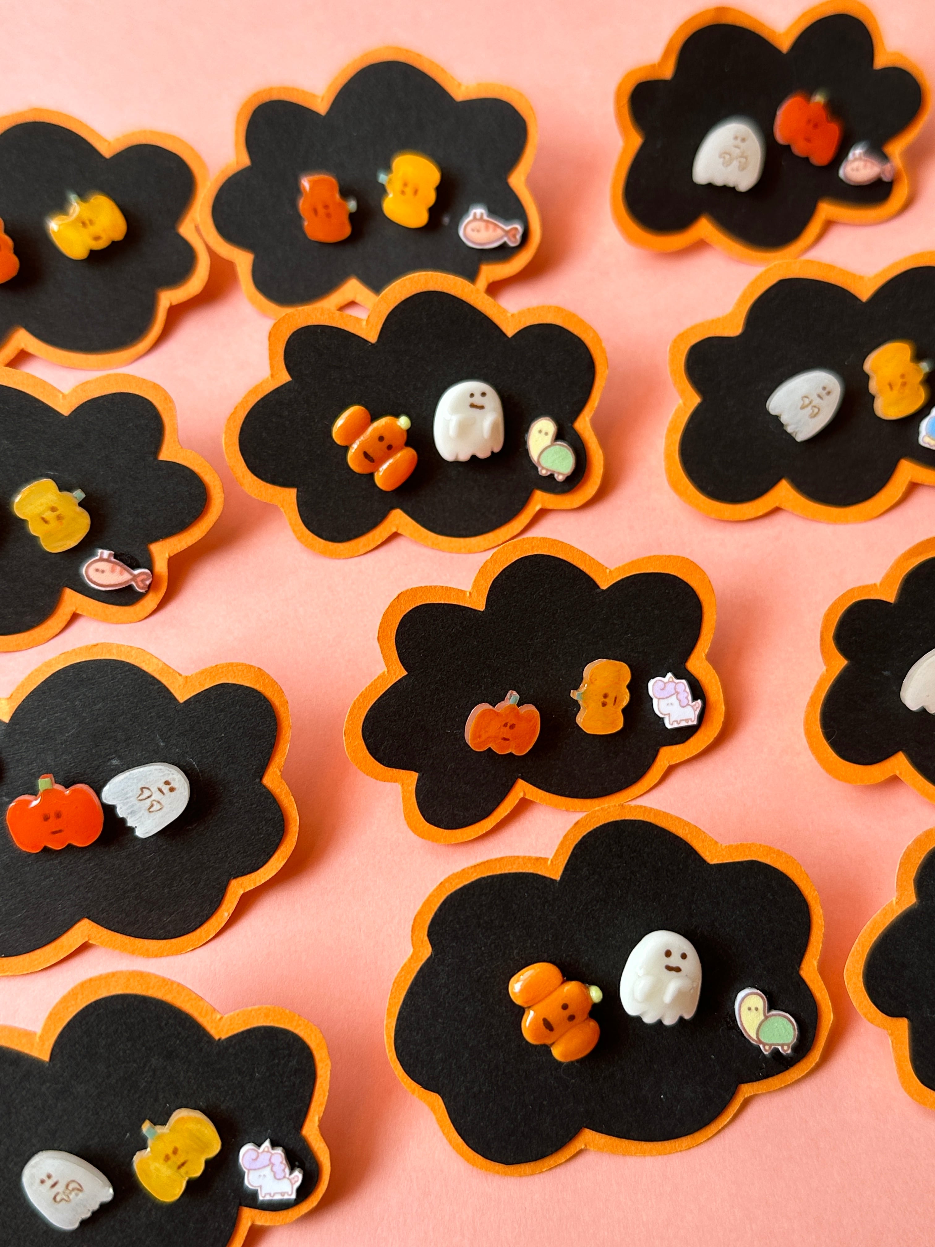 ハロウィンピアス