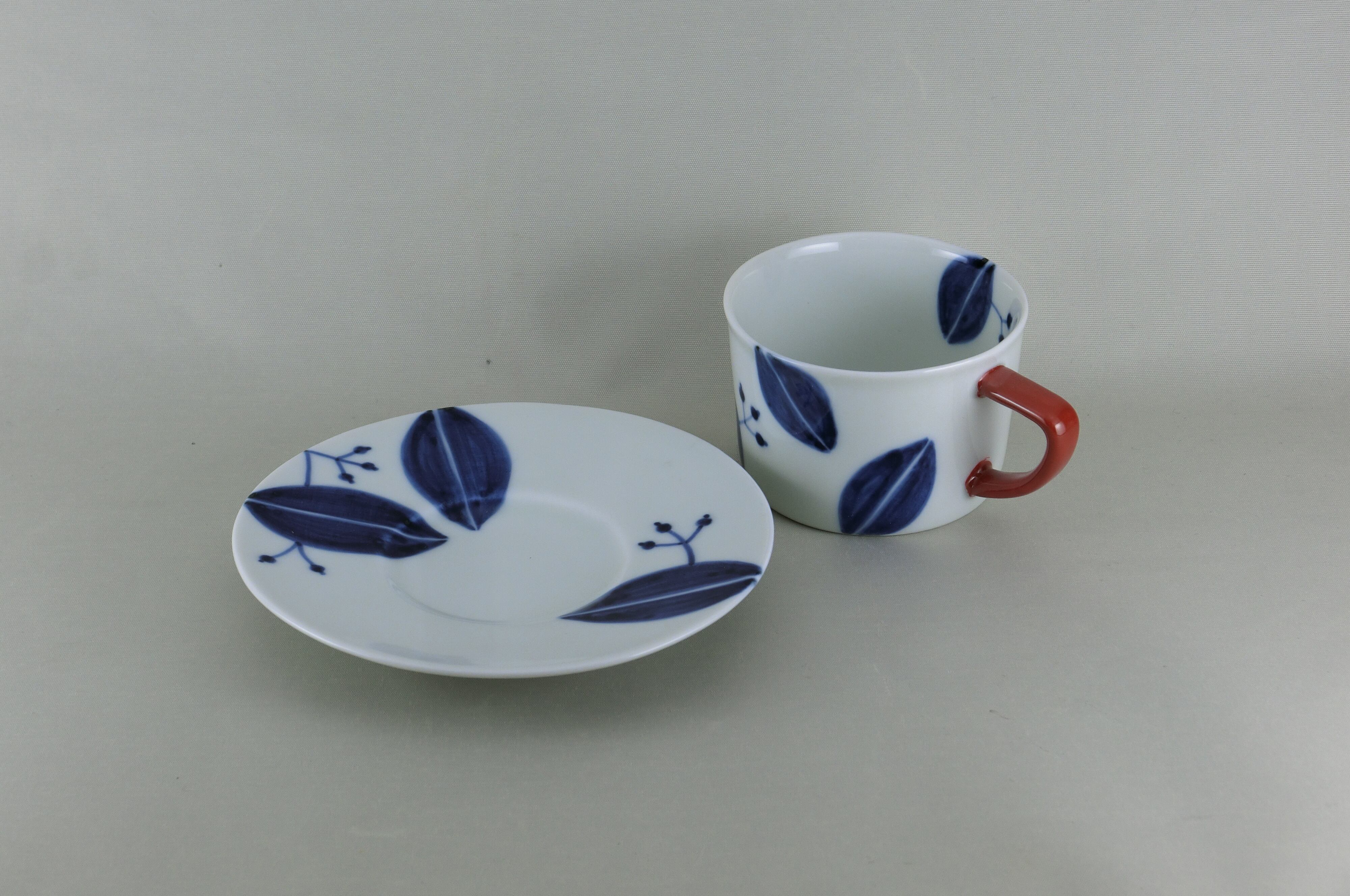 リーフシリーズ　デミスープ碗（朱）カップのみ