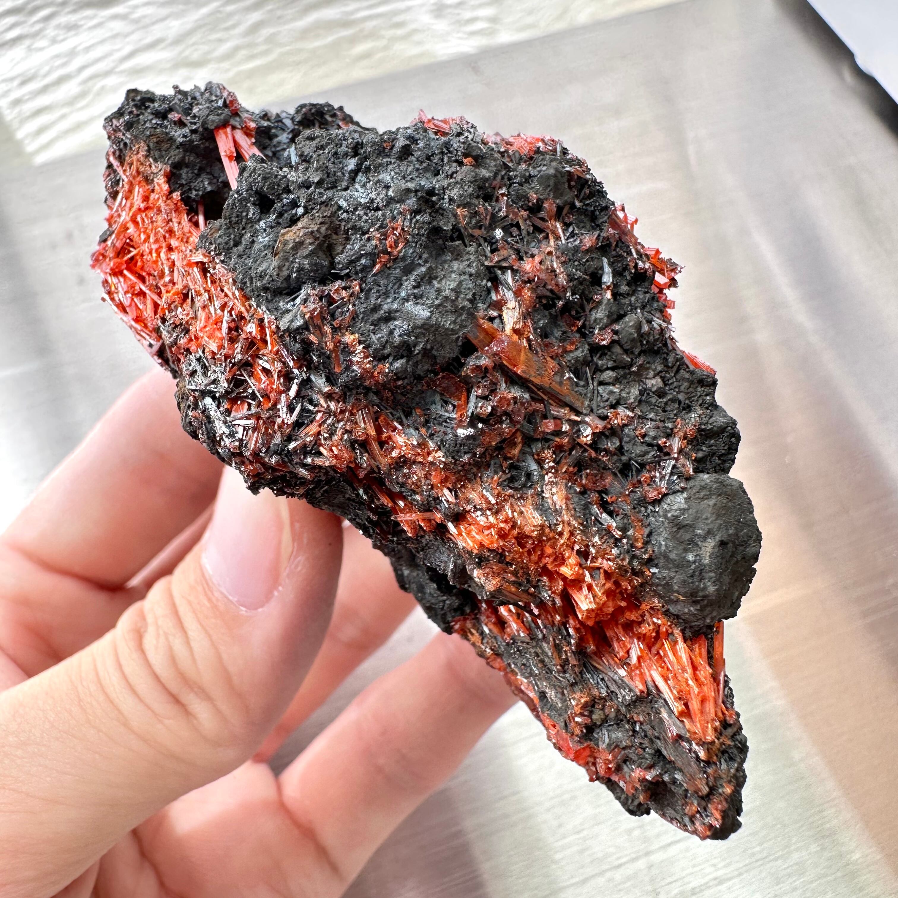クロコアイト【Crocoite】オーストラリア産 | PEANUTS MINERALS
