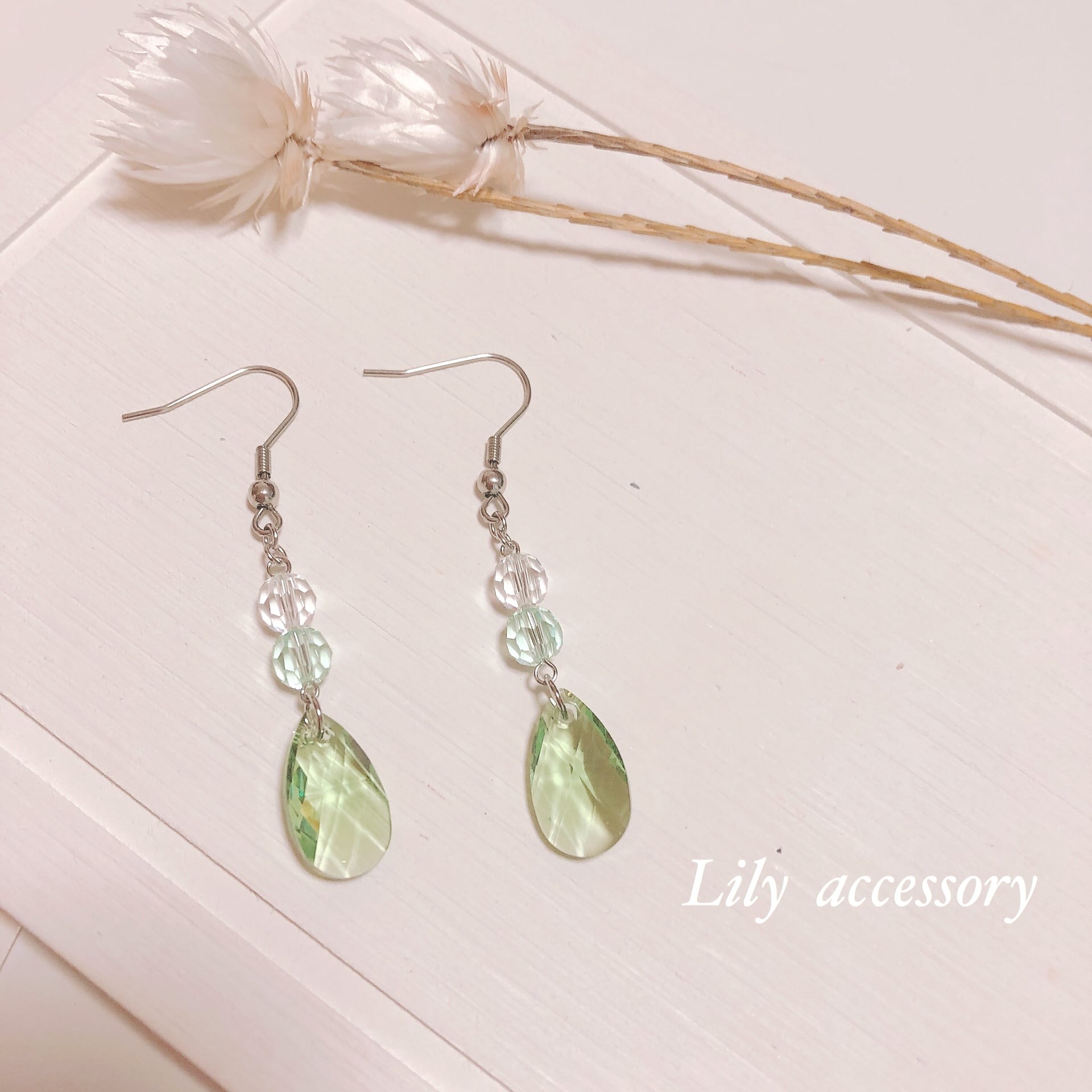 スワロフスキーベルドット【サージカル】ピアス | Lily accessory♪
