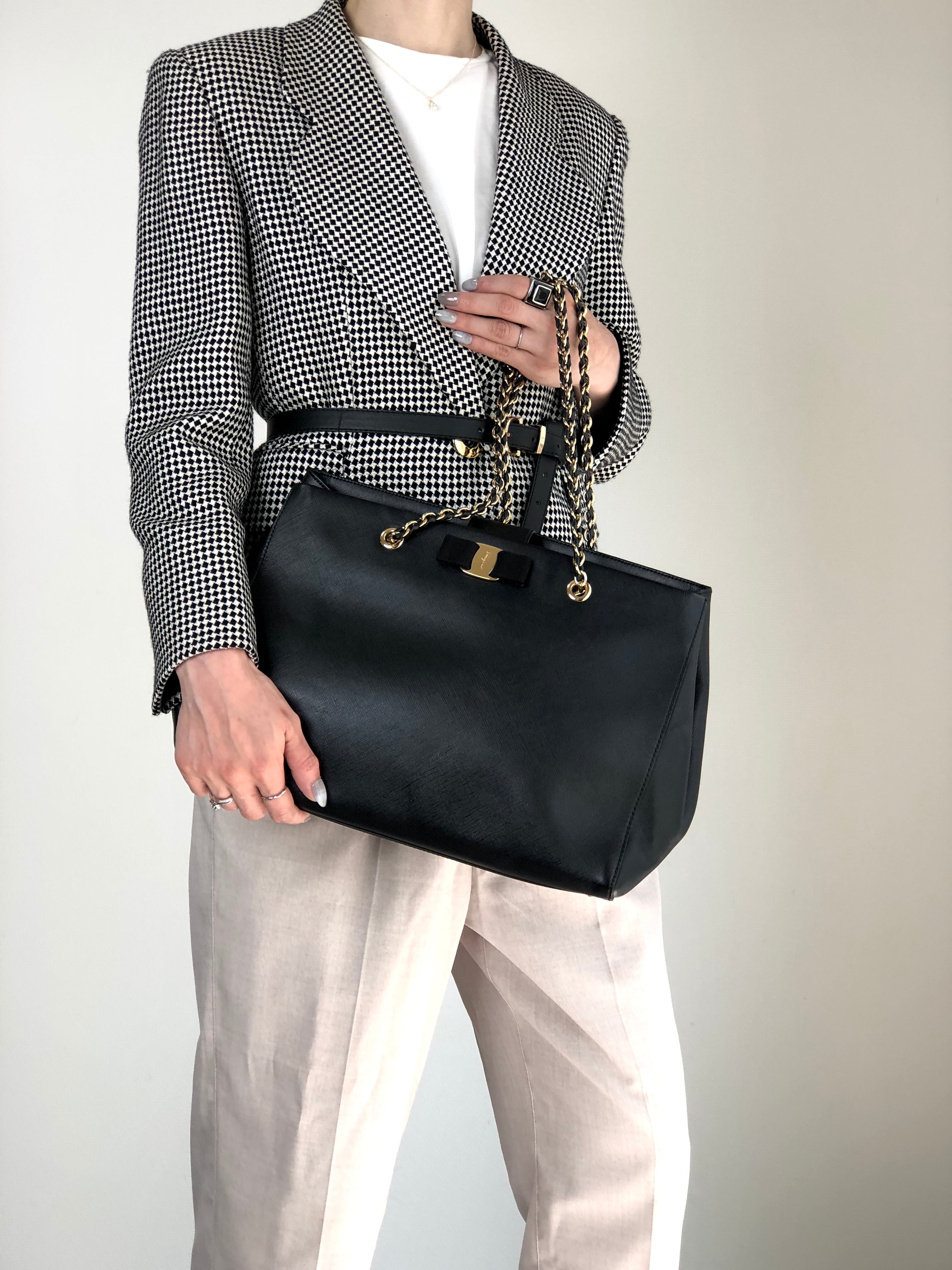 【美品】サルヴァトーレフェラガモ　ヴァラリボン　リザード型押し　パンプス Salvatore Ferragamo サルヴァトーレ フェラガモ ヴァラ リザード型