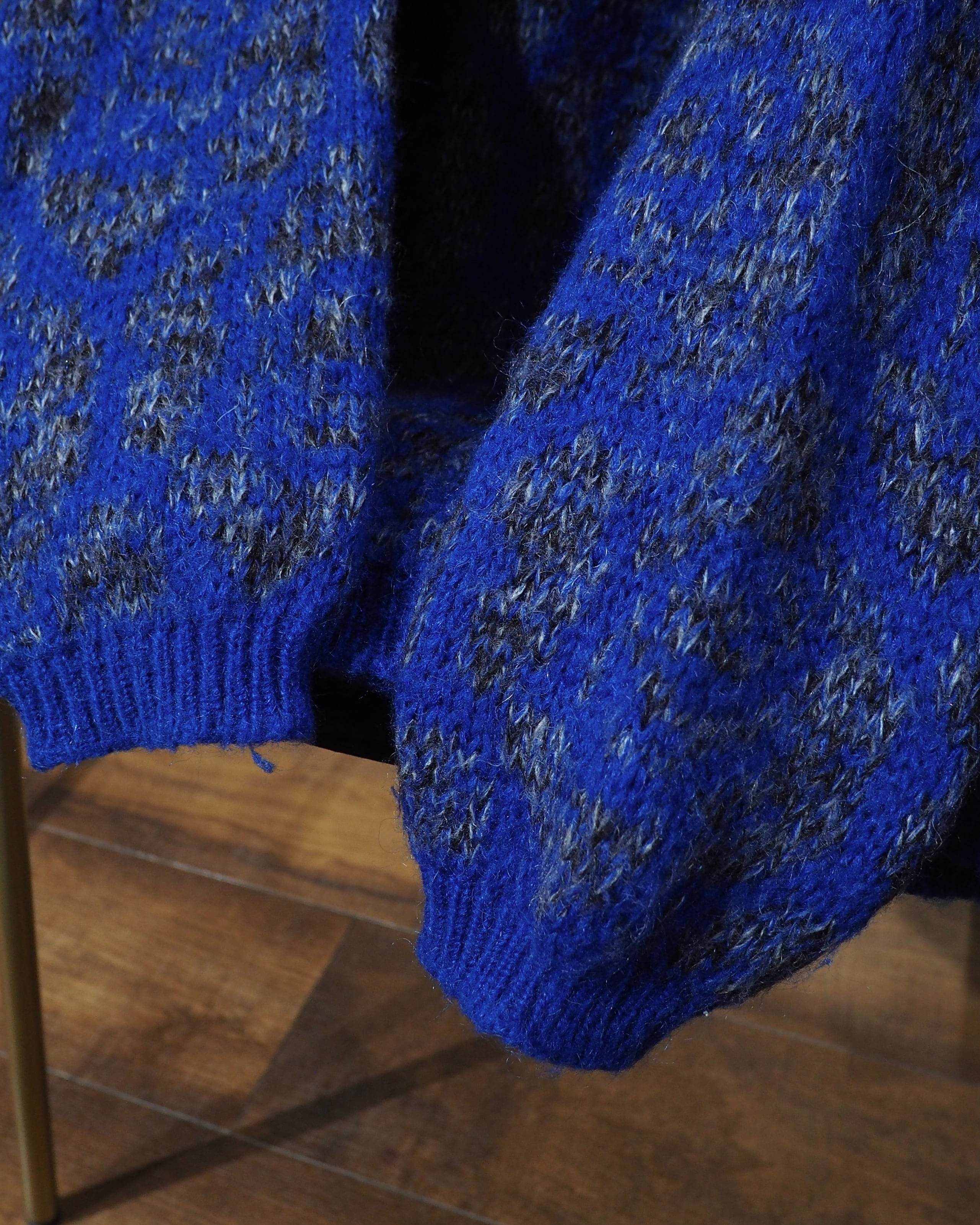 1980 - 90s ” Made in Italy - Benetton ” Beautiful Flower All Over Pattern Vintage Loose Knit