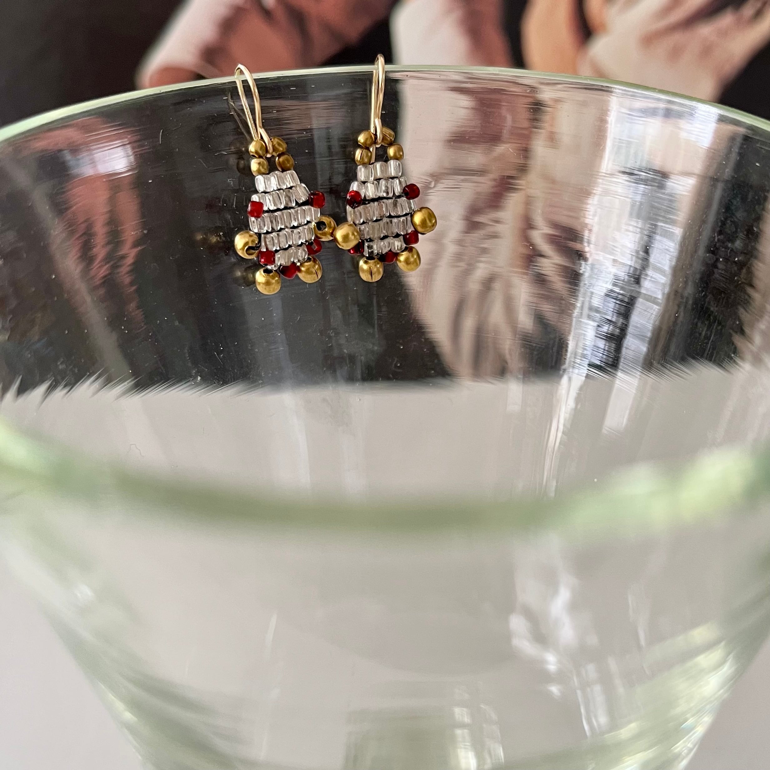 ピアス# tiny gem red