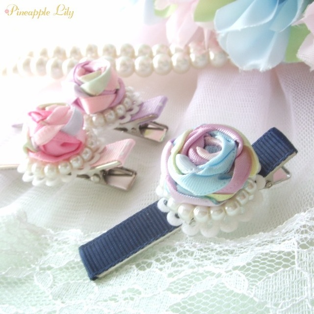 【キット】薔薇のヘアクリップ手作りキットꕤロケちゃんシリーズ♡三つ編みレッスン♡親子リボンクラフトキット