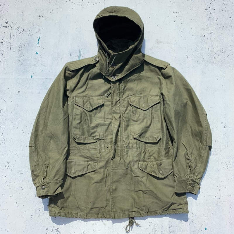 50's U.S.ARMY M-1951 フィールドジャケット フード付 COAT MAN'S COTTON WR SATEEN WATER  REPEKKENT TREATED 9OZ OLIVE GREEN107 MC&TSA USMC？ MIL-C-11448B REGULAR  MEDIUM