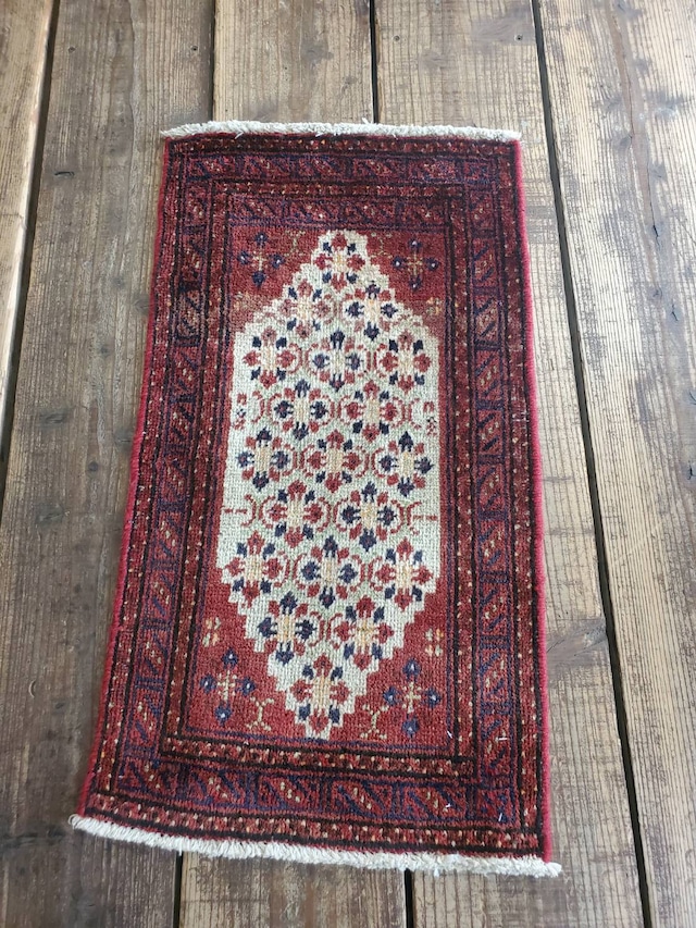 【No.62】Tribal rug　トライバルラグ　絨毯クエスト75【No.176】で紹介