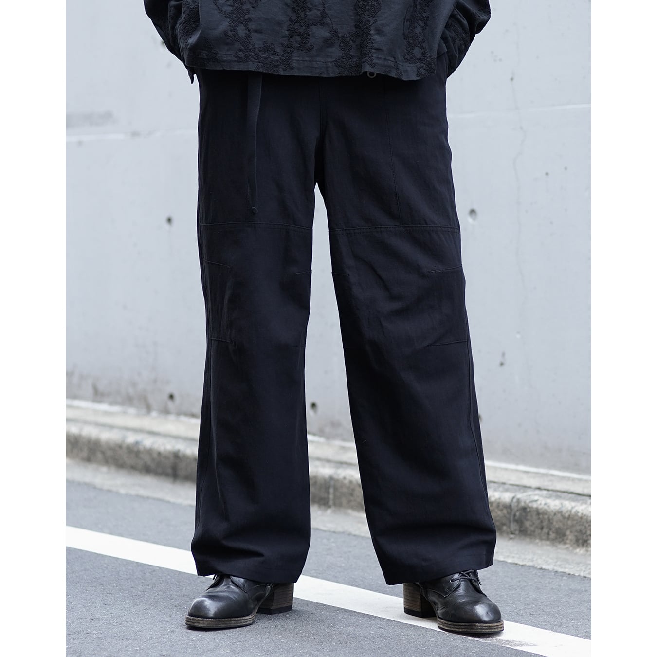 The Viridi-anne cotton linen pants アルチザン The Viridi-anne Cotton/Linen Wide Cropped Pants - VI-3968-04 - Black