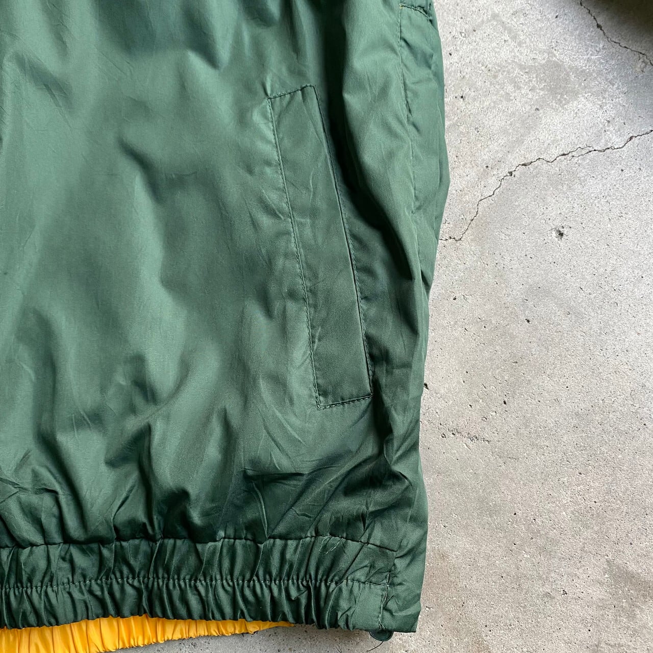 Reebok × NFL グリーンベイ パッカーズ XL 古着 プルジャケット グリーンベイ・パッカーズ NFL ハーフジップナイロンプルオーバー 緑