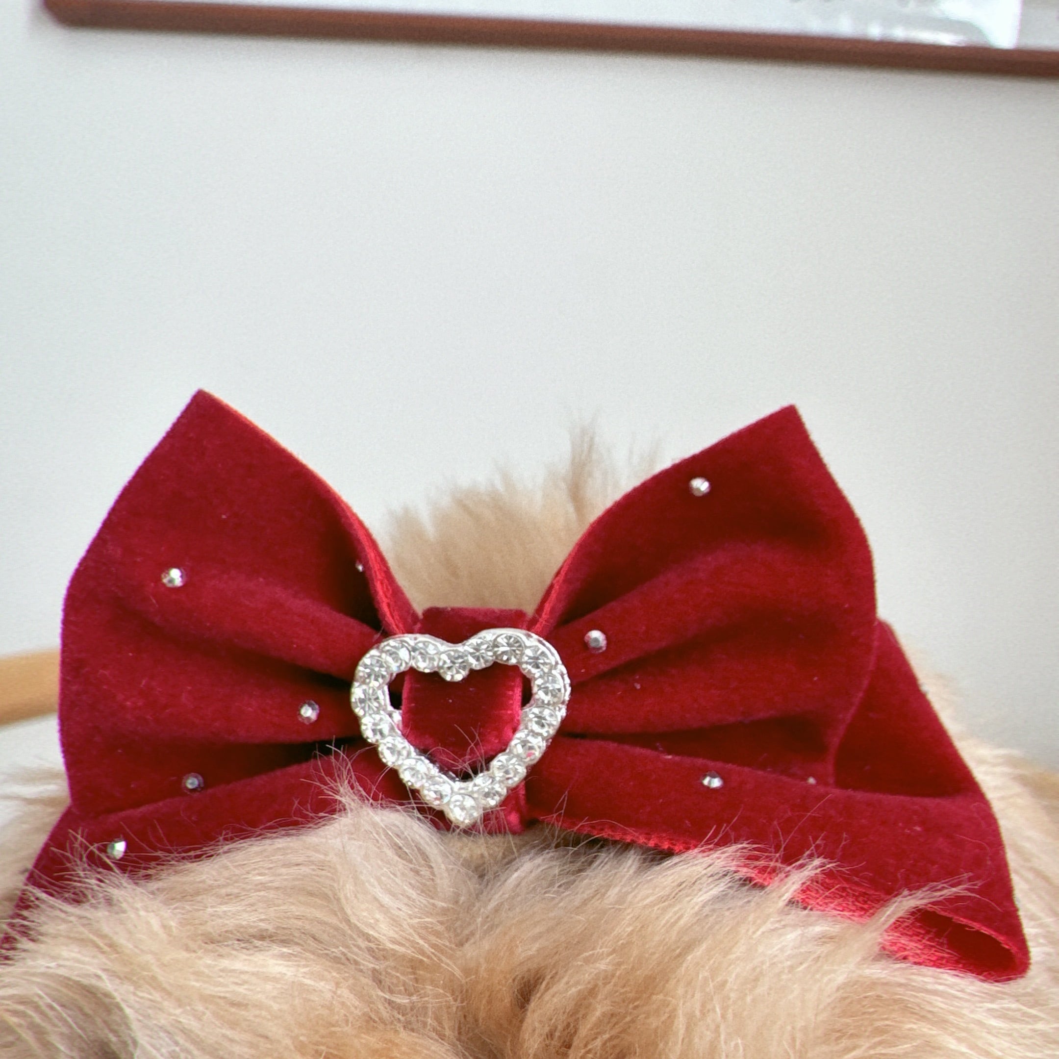 立ってるキラキラベルベット調おリボンカチューシャ