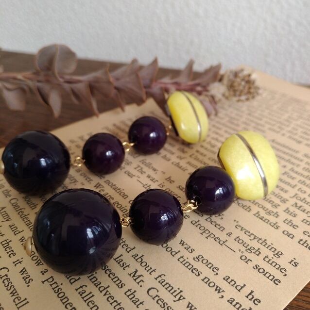 【SALE】キイロレトロボタンのピアス(vintage botton vintage part)