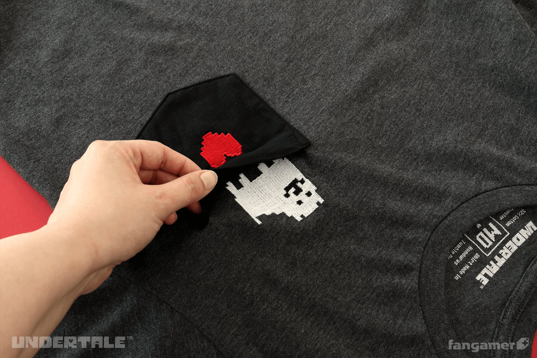 UNDERTALE うざいイヌポケットTシャツ XL