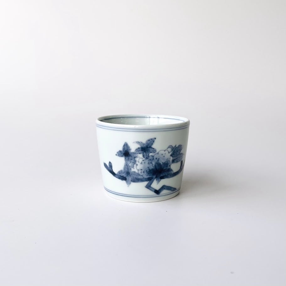 在庫限り】廻り菊高台小鉢【伊万里焼】 | 和食器のすべて