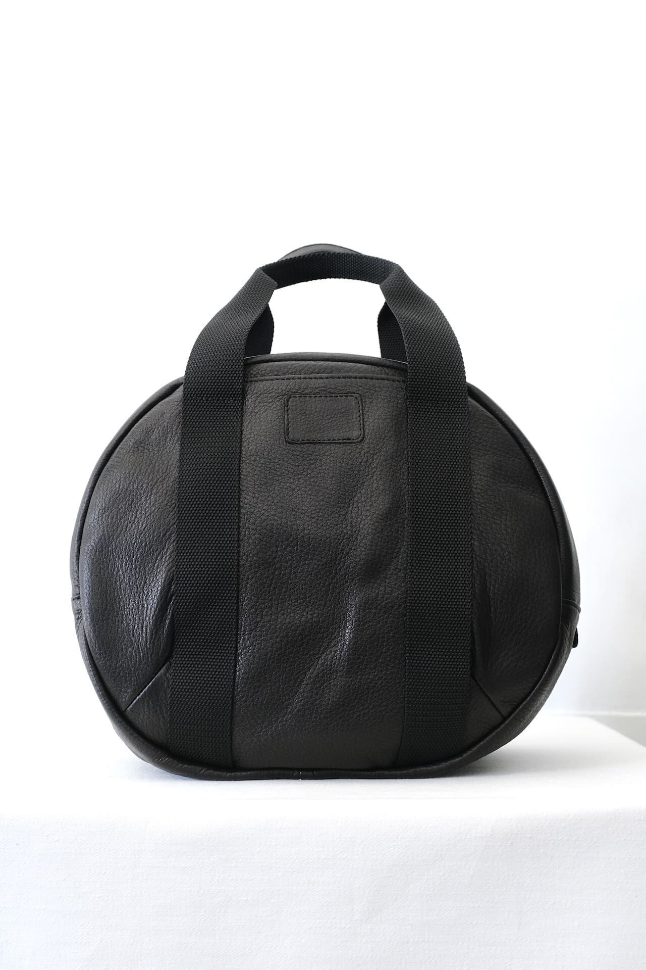 FUJITO Leather Helmet Bag Black | Directors Web Shop