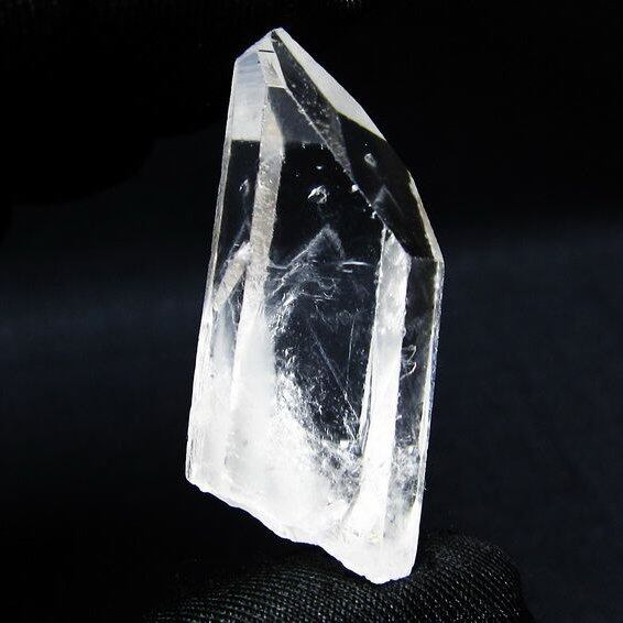 水晶 原石 アーカンソー産 一点物 171-7233