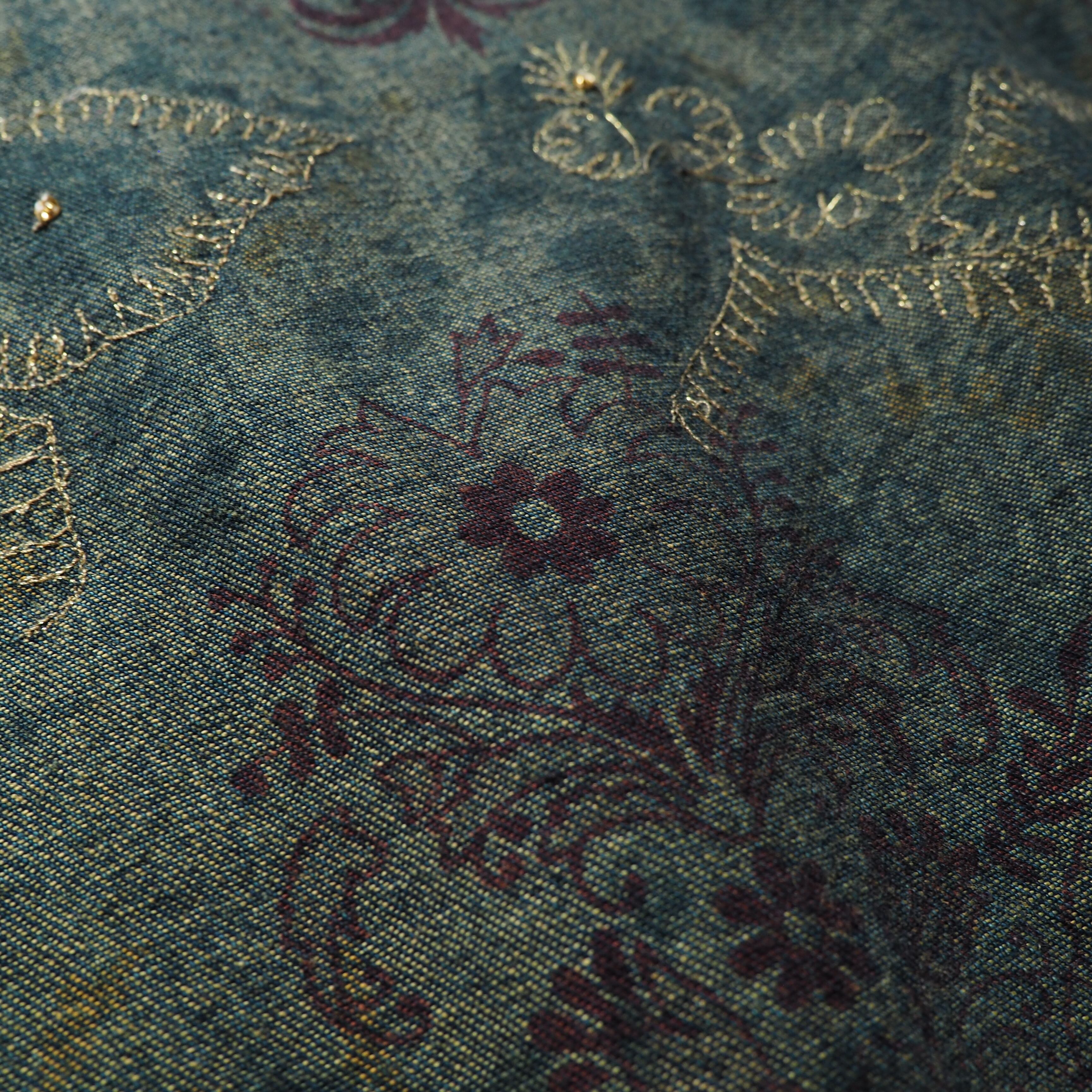 Beautiful ethnic art painted × Hand-dyed vintage half-length coat