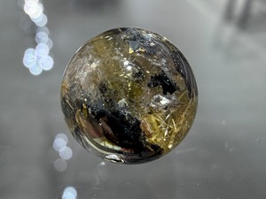 ヘマタイトルチルクォーツ粒