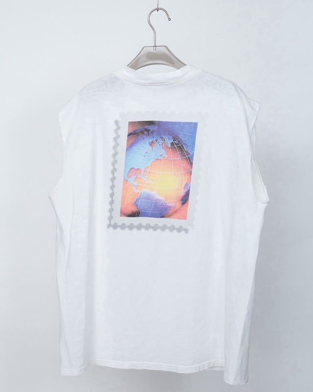 both sides print sleeve less T-shirt